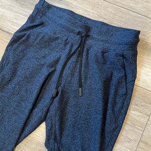 lululemon athletica Ready To Rulu Jogger Cropped - Size 8